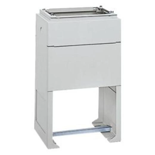  NSYZHPLA74G NSYZHPLA74G 900mm poliestersko podnožje - delom ukopano - za PLAZ ili PLAZT Š750xD420mm Tip proizvoda ili komponente	
Podnožje
Anwendung	
Više namena
Nennmaße des Gehäuses	
-
Sastav uređaja	
elementi za montažu
1 postolje
Kompatibilnost grupe proizvoda	
Thalassa PLA
Dopunske informacije
Način fiksiranja	
Pričvršćivanje zavrtnjem - dno ormana lokacija
Sa elementom za fiksiranje - na podu lokacija
Boja	
Postolje: siva (RAL 7035)
Visina	
900 mm
Dubina	
785 mm