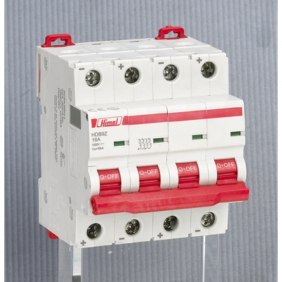  HDB9Z634C25 Automatski osigurač DC, C kriva 4P 25A 1000 V DC 6kA Himel  